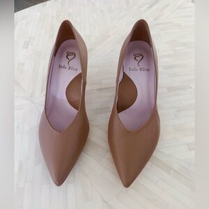 Sole Bliss Carmen: Sand Leather